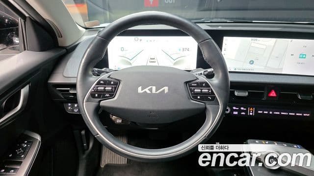 Kia EV6 Air, 2022 13