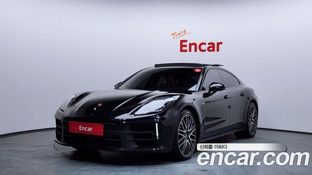 Porsche Panamera (976)