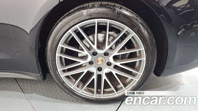 Porsche Panamera (976), 2024 все фото