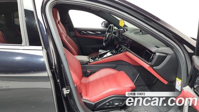 Porsche Panamera (976), 2024 11