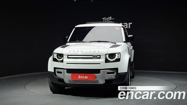 Land Rover Defender (L663) 110 D250 SE, 2024 3