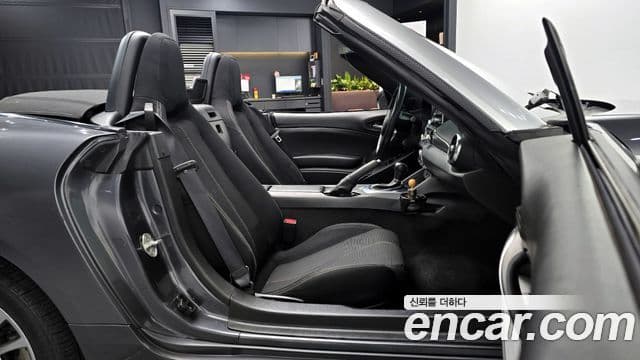 Fiat 124 스파이더, 2017 10