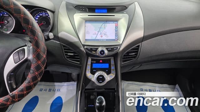 Hyundai Avante MD Luxury, 2012 15