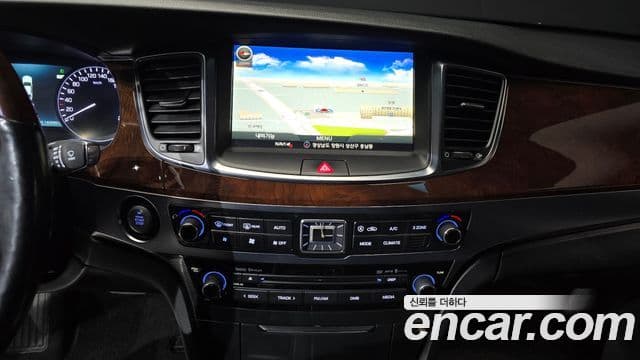 Hyundai Equus(новый кузов / новое поколение) Premium, 2013 14