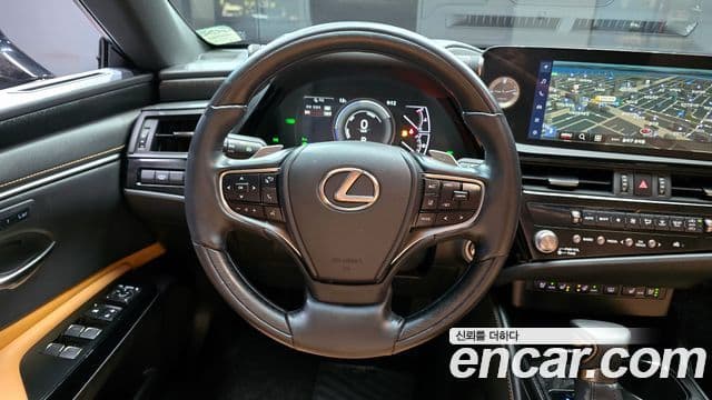Lexus ES300h 7세대 Luxury Plus, 2023 14