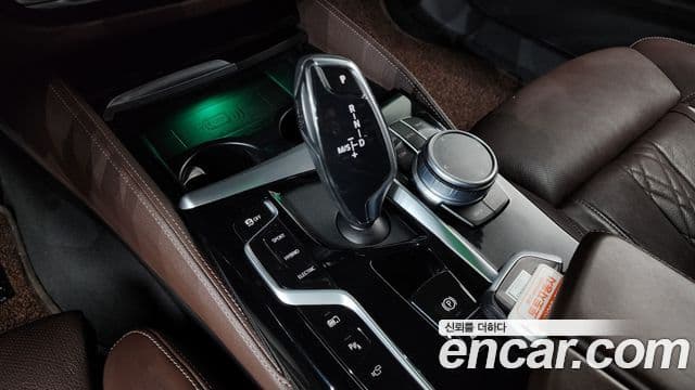 BMW 5시리즈 (G30) 530e M Sport, 2021 9