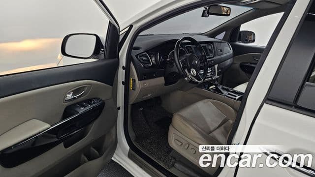 Kia The / новый New Carnival Prestige, 2019 10