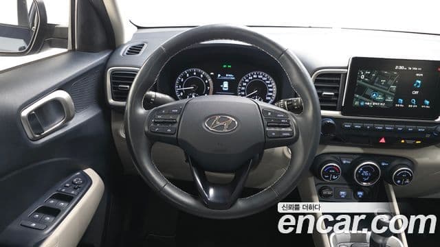 Hyundai Venue 1.6 Flux, 2020 15