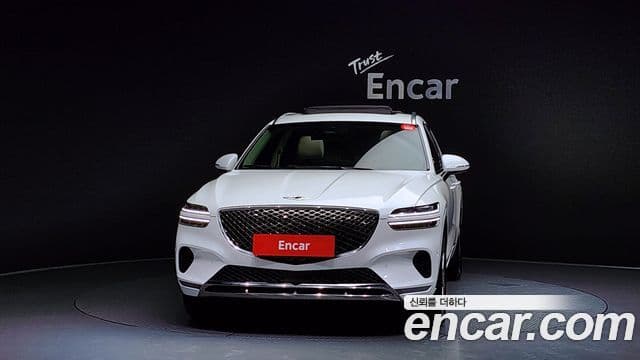 Genesis GV70, 2023 3