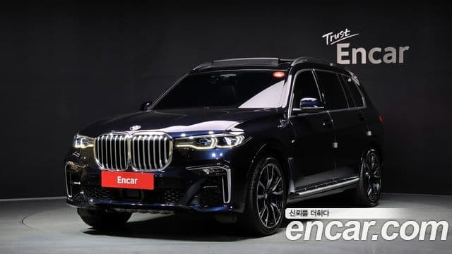 BMW X7 (G07) xDrive 40i M Sport 6인승, 2022 1