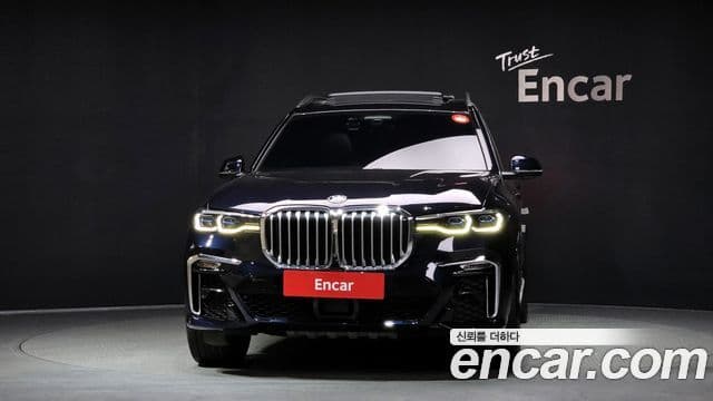 BMW X7 (G07) xDrive 40i M Sport 6인승, 2022 3