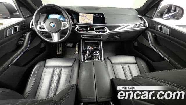 BMW X7 (G07) xDrive 40i M Sport 6인승, 2022 7
