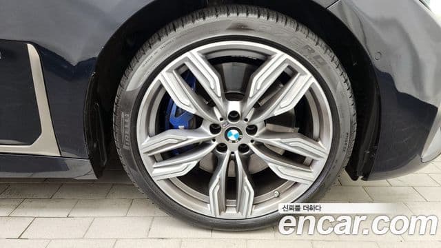 BMW 7시리즈 (G11) M760Li xDrive, 2022 все фото