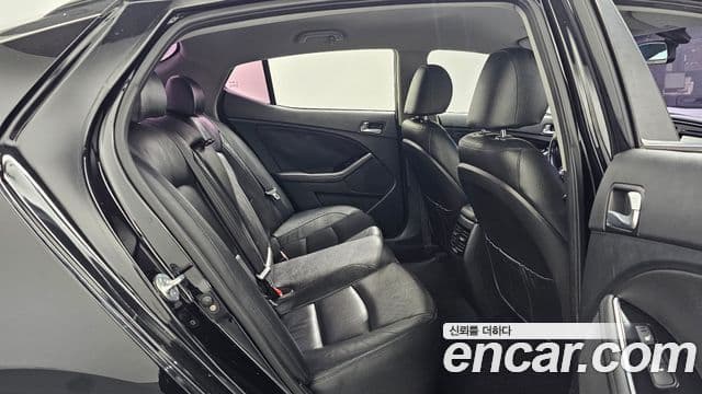 Kia K5 гибрид Prestige, 2015 12