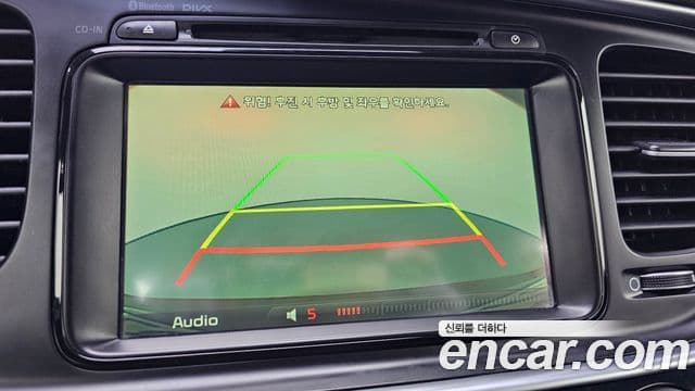 Kia K5 гибрид Prestige, 2015 16