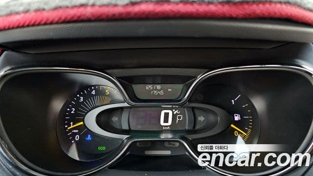 Renault Korea(Samsung) QM3 RE, 2015 8