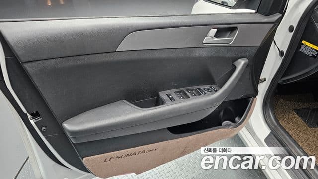 Hyundai LF Sonata Special, 2015 14