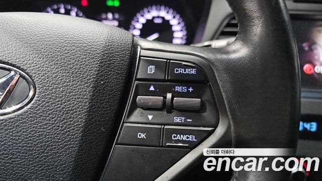 Hyundai LF Sonata Special, 2015 19