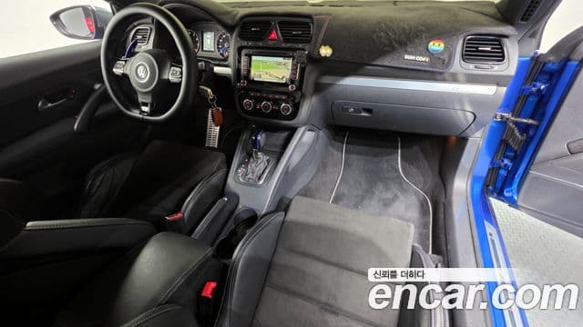 Volkswagen 시로코 2.0 TSI R, 2014 13