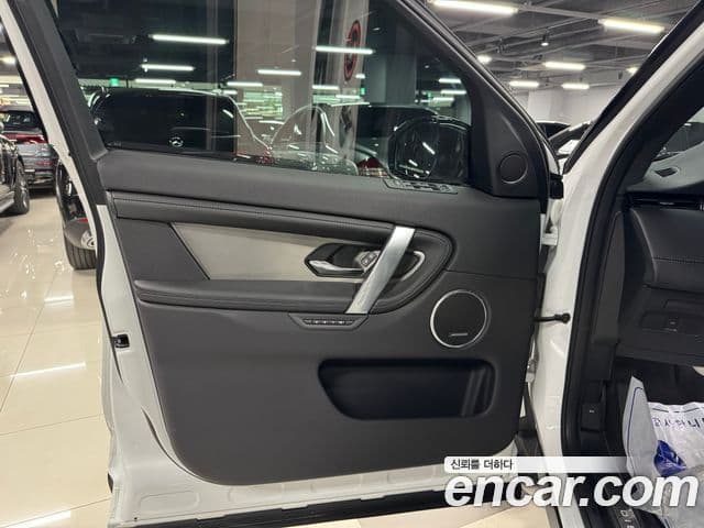 Land Rover Discovery Sport 2세대 P250 Dynamic SE, 2025 7