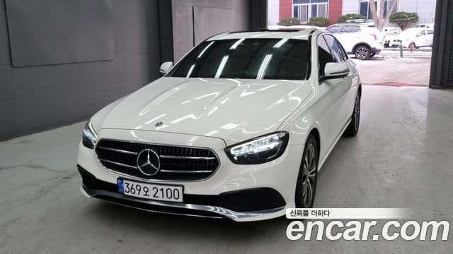 Mercedes-Benz E-класс W213 Avantgarde, 2021 1