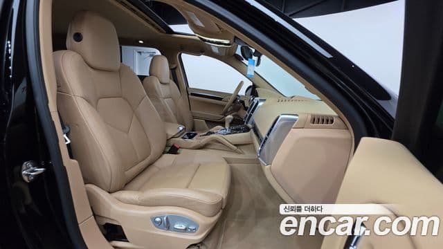 Porsche New Cayenne 958, 2016 10