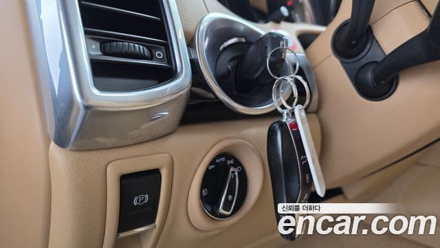 Porsche New Cayenne 958, 2016 14