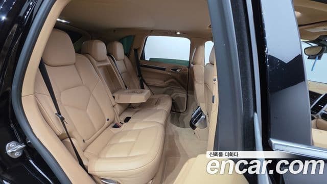 Porsche New Cayenne 958, 2016 19