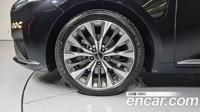 Kia K8 Signature, 2022 все фото