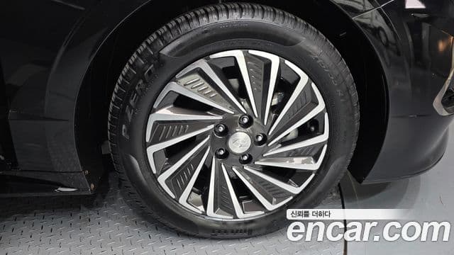 Hyundai Sonata гибрид (DN8) Premium Plus, 2023 все фото