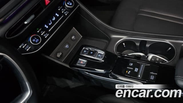 Hyundai Sonata гибрид (DN8) Premium Plus, 2023 9