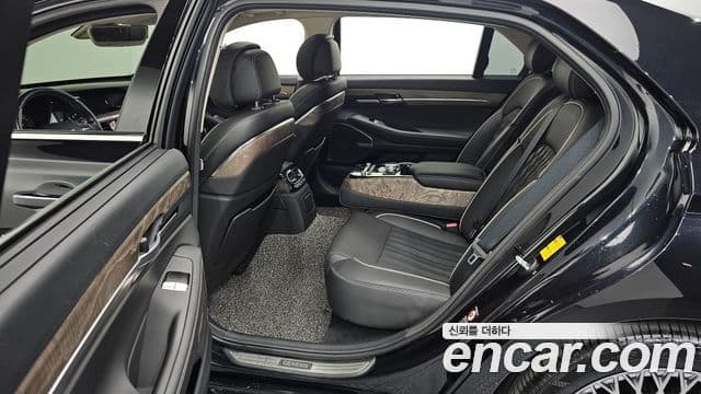 Genesis G90 Premium Luxury, 2020 11