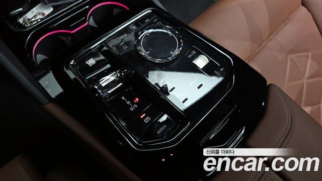 BMW 5시리즈 (G60) 530i xDrive M Sport, 2025 9