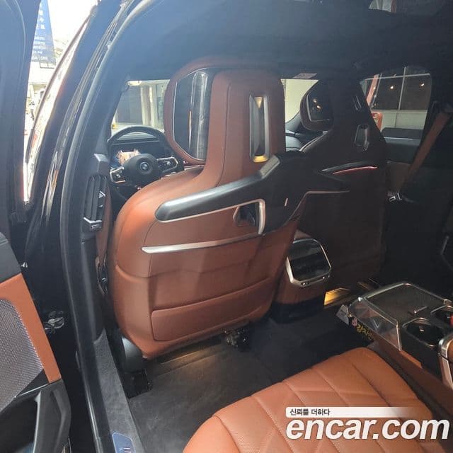 BMW i7 (G70) eDrive 50 M Sport, 2024 9