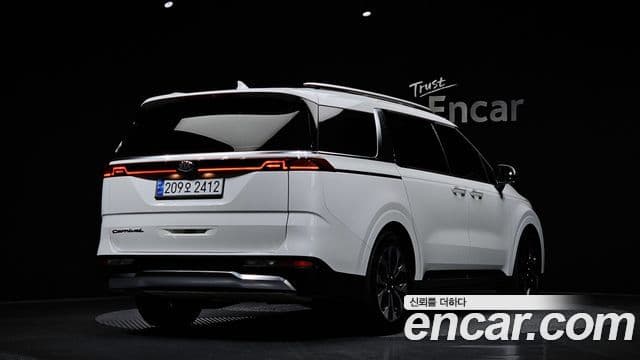 Kia Carnival 4세대 Signature, 2021 2