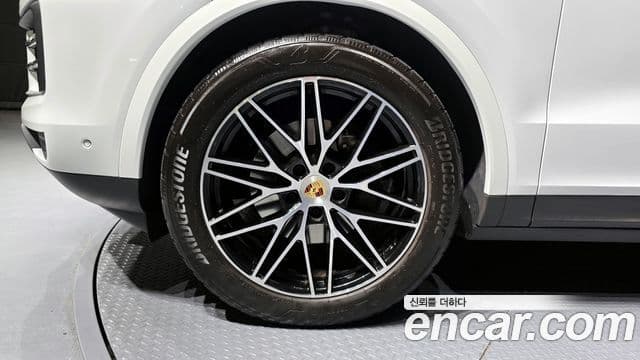 Porsche Cayenne (PO536), 2024 все фото
