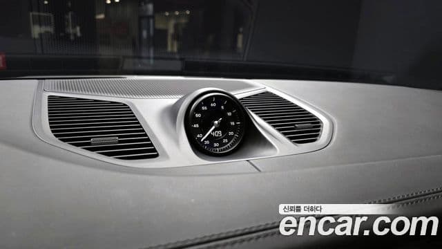 Porsche Cayenne (PO536), 2024 18