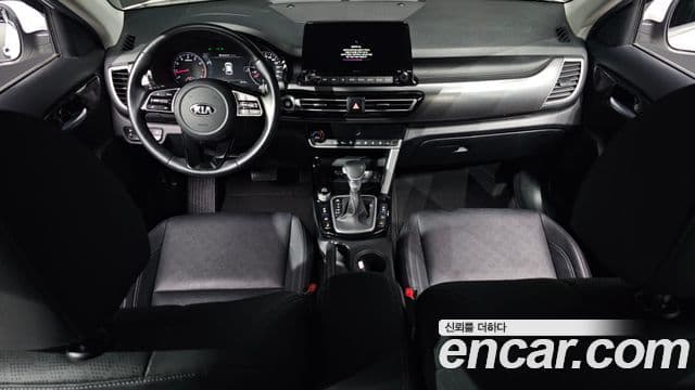 Kia Seltos Signature, 2022 7