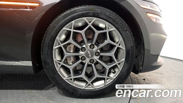 Genesis G80 (RG3) бензин 3.5 турбо 2WD, 2023 все фото