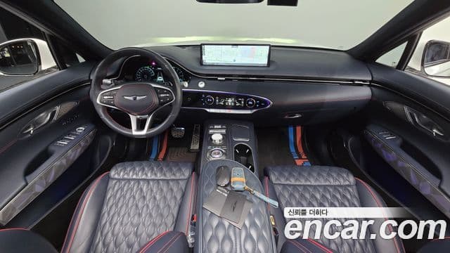 Genesis GV70, 2023 7