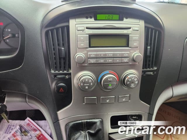 Hyundai Grand Starex CVX Luxury, 2015 14