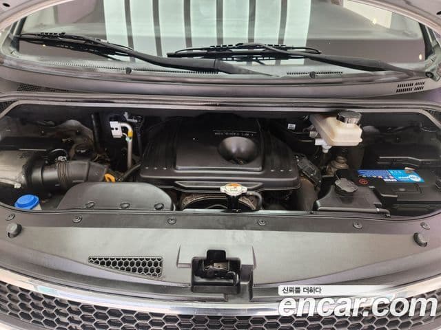 Hyundai Grand Starex CVX Luxury, 2015 17