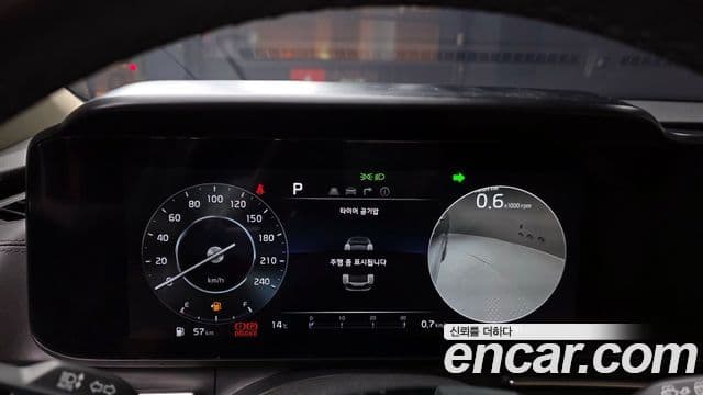 Kia Carnival 4세대 Signature, 2023 8