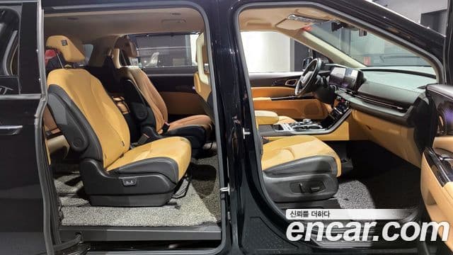 Kia Carnival 4세대 Signature, 2023 10