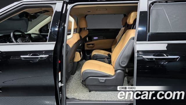 Kia Carnival 4세대 Signature, 2023 12