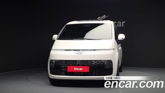 Hyundai Staria Modern, 2022 3