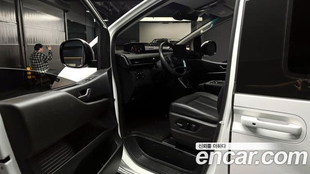 Hyundai Staria Modern, 2022 10