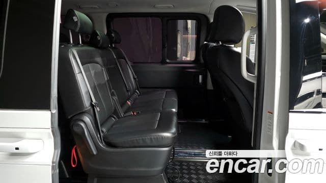 Hyundai Staria Modern, 2022 12