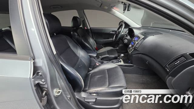 Hyundai i30 Luxury, 2009 10