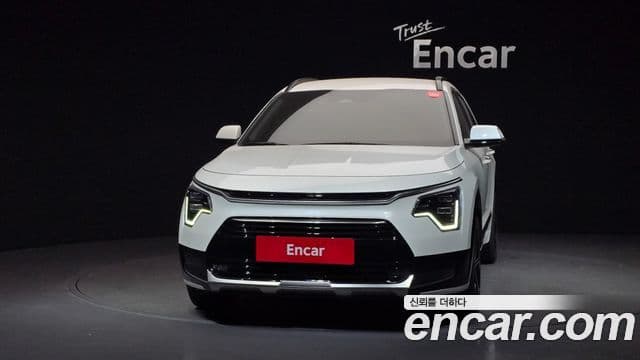 Kia D All New Niro Prestige, 2022 3